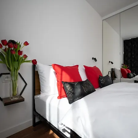 公寓 Center Grzybowska, Next To Warsaw's Business District, Metro Onz & Westin By Warsawskyline *