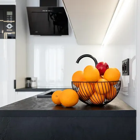 Center Grzybowska, Next To Warsaw's Business District, Metro Onz & Westin By Warsawskyline 公寓