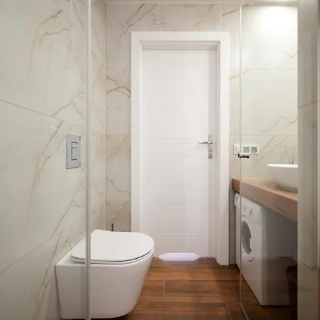 Center Grzybowska, Next To Warsaw's Business District, Metro Onz & Westin By Warsawskyline * 华沙