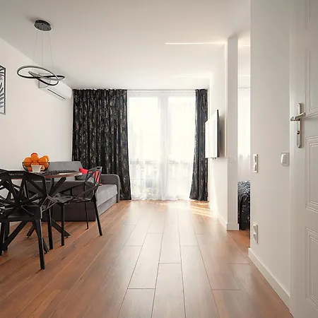 公寓 Center Grzybowska, Next To Warsaw's Business District, Metro Onz & Westin By Warsawskyline